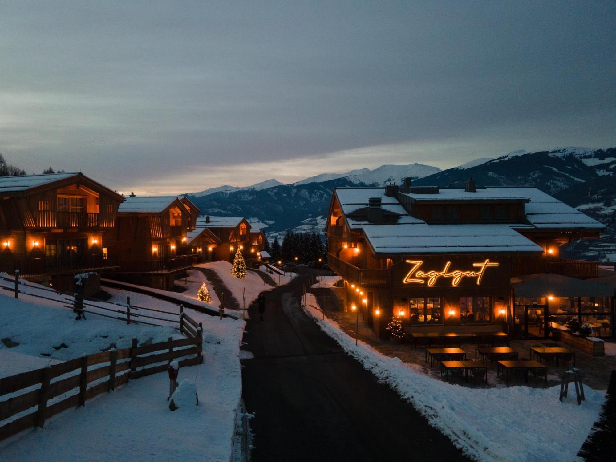 Chalet Village Zaglgut Wellness & Views With Summer Card Included Kaprun Eksteriør bilde